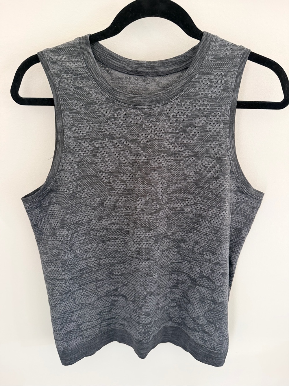 lululemon athletica Gray Textured Tank